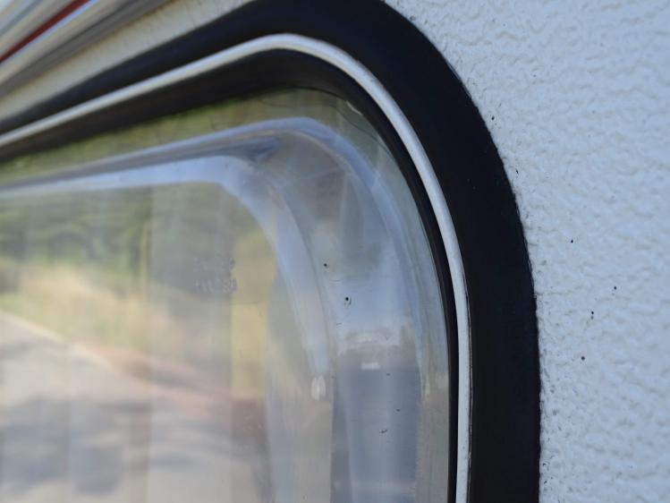 eriba,1976,�G���o